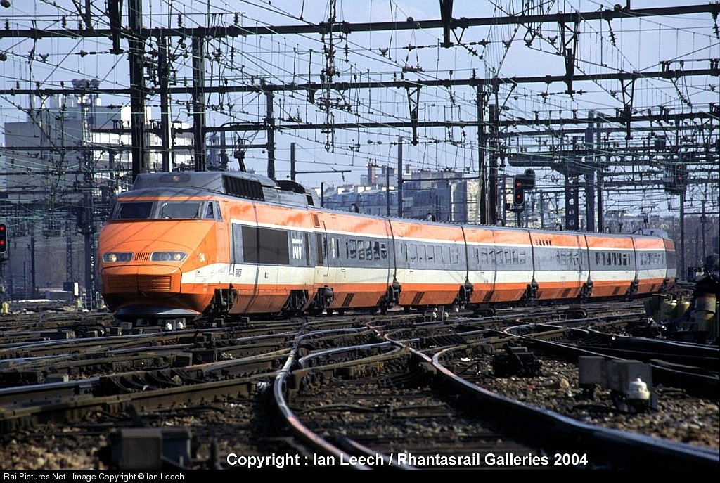 Tgv Train Orange