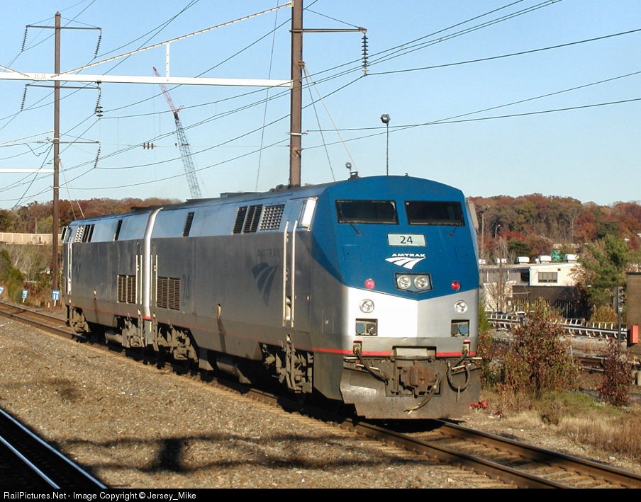 5052.1104699360.jpg