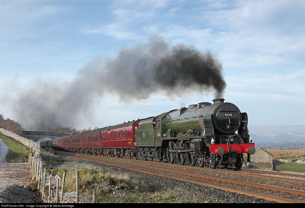 THE SPLENDOUR OF BRITISH STEAM: unknown: Amazoncom