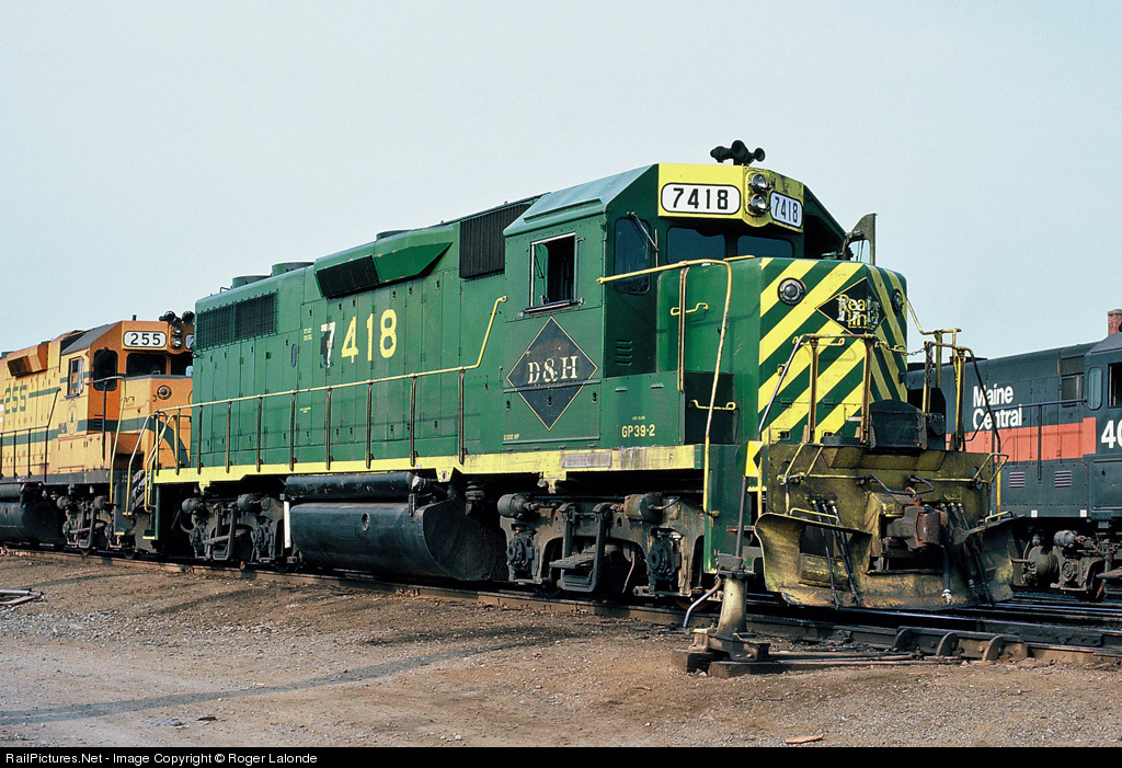 GP39-2 - Bing images
