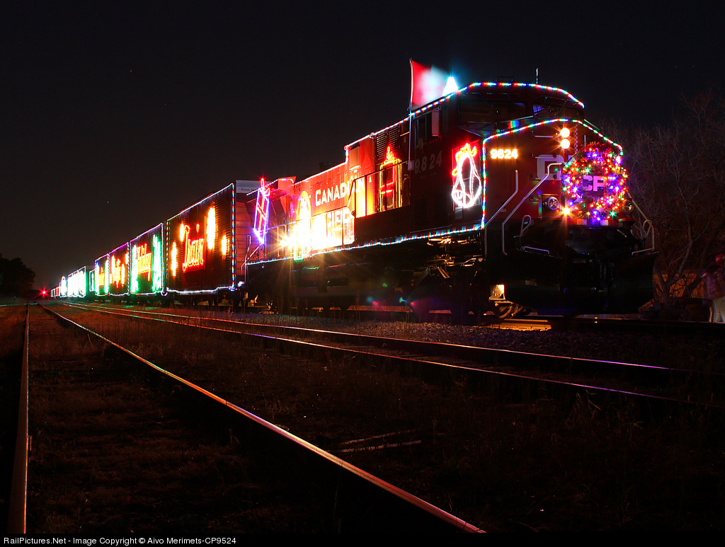 Christmas freight train from the Canadian National railroad! I hope it