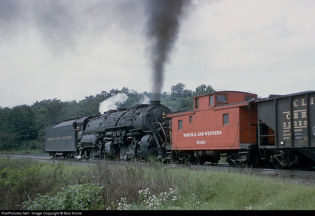 Railroad old cabooses getting new leases on life
