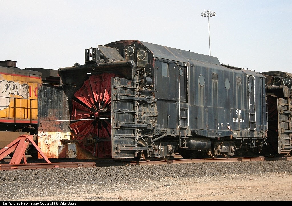 I need advice on Athearn Rotary Snow Plow Model Railroader Magazine