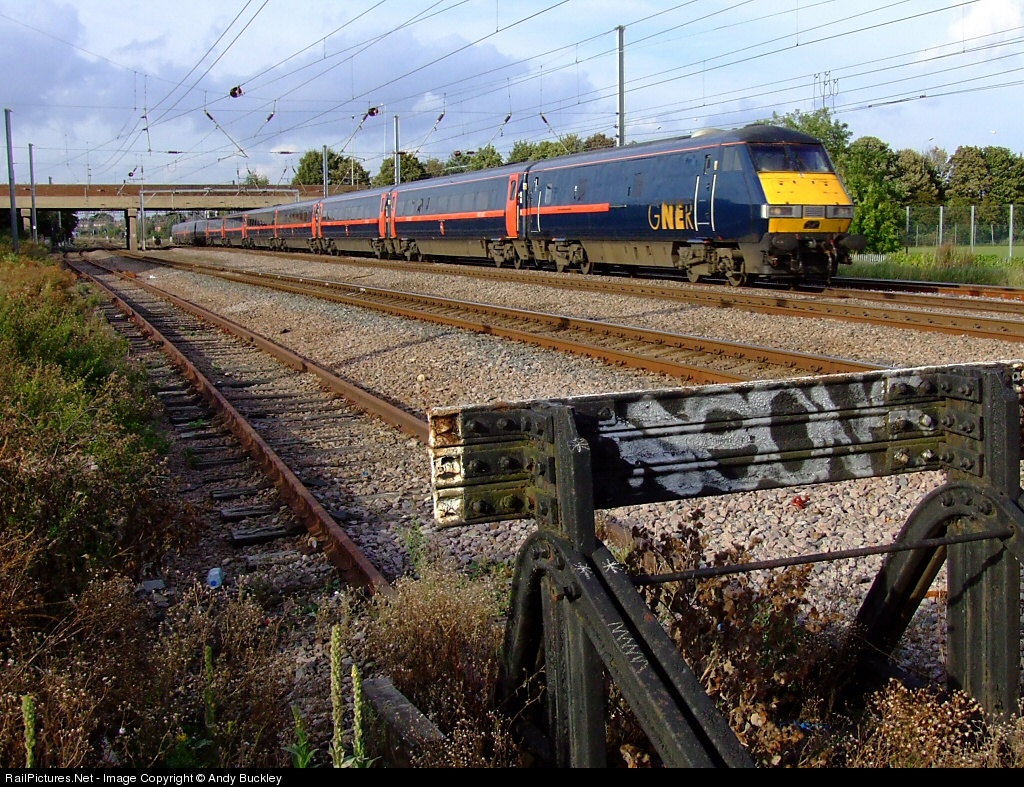 Gner Class 373
