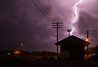Image © Travis Dewitz