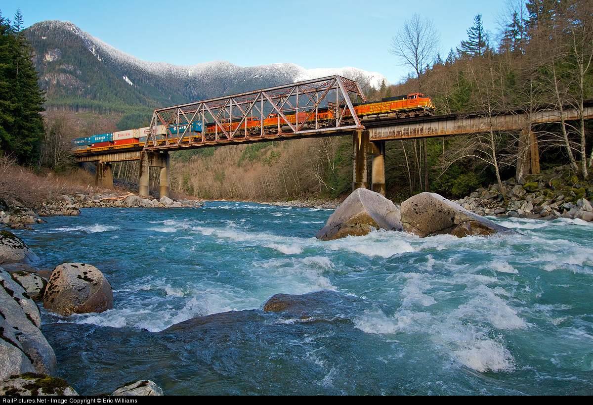 washington bar bnsf river railpictures railway skykomish northern wa 44cw bridge burlington williams state train usa 9w c44 ge dash
