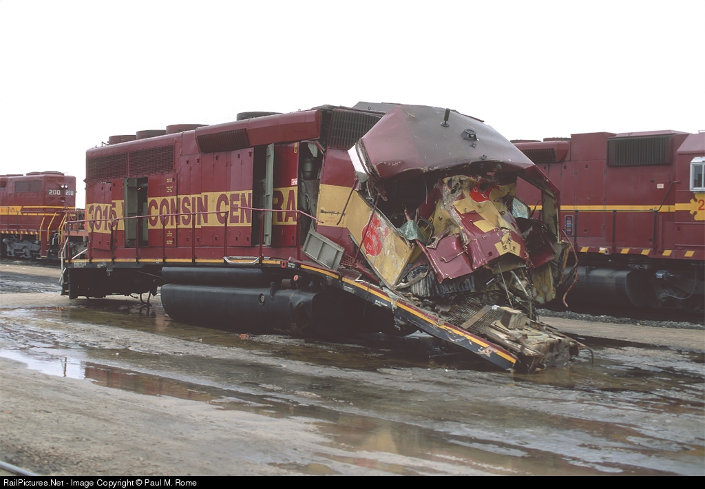 wisconsin central wc emd fond lac du railpictures train gp40 abandoned railway north trains logging electric