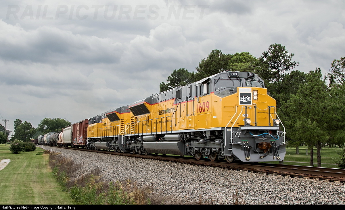 orientallimited EMD F3B1500HP PHASE II/Ⅲ orientallimited EMD F3B1500HP PHASE II/Ⅲ Oriental Limited