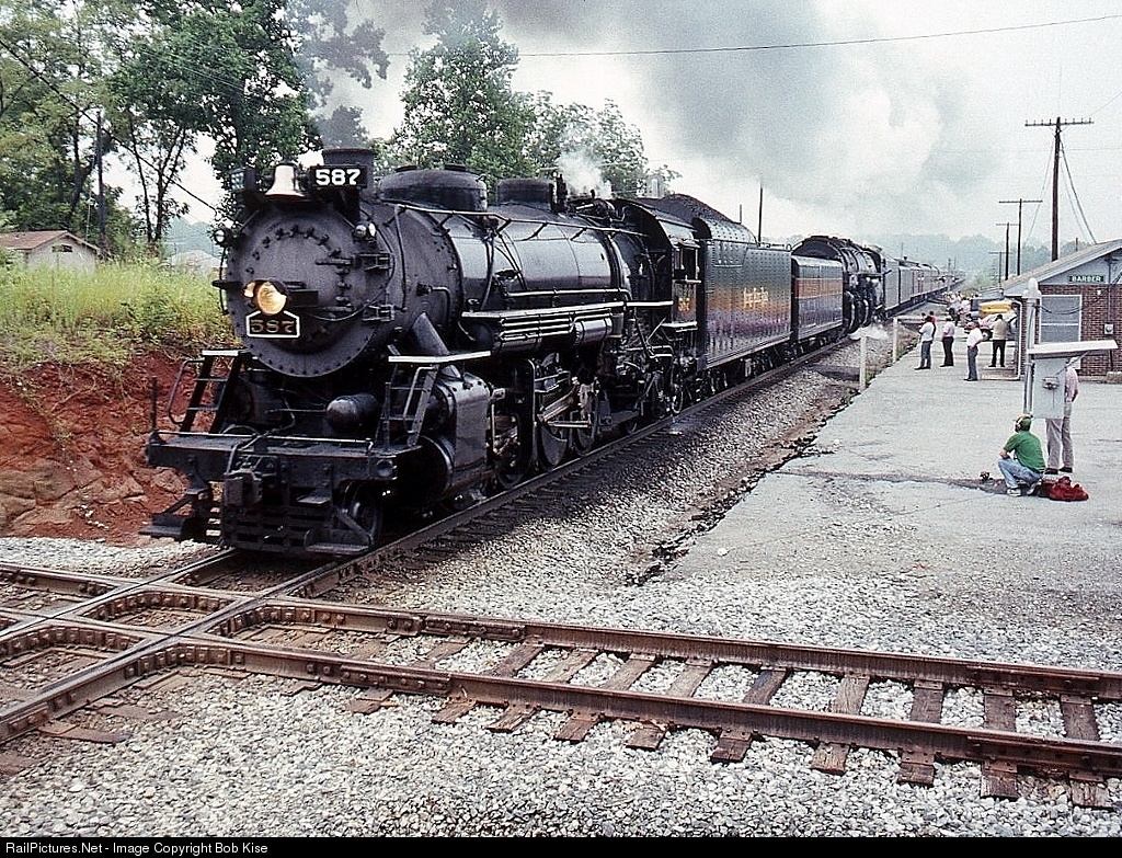 Net Photo: NKP 587 Nickel Plate Road Steam 2-8-2 at Barber, North Carolina by Bob Kise