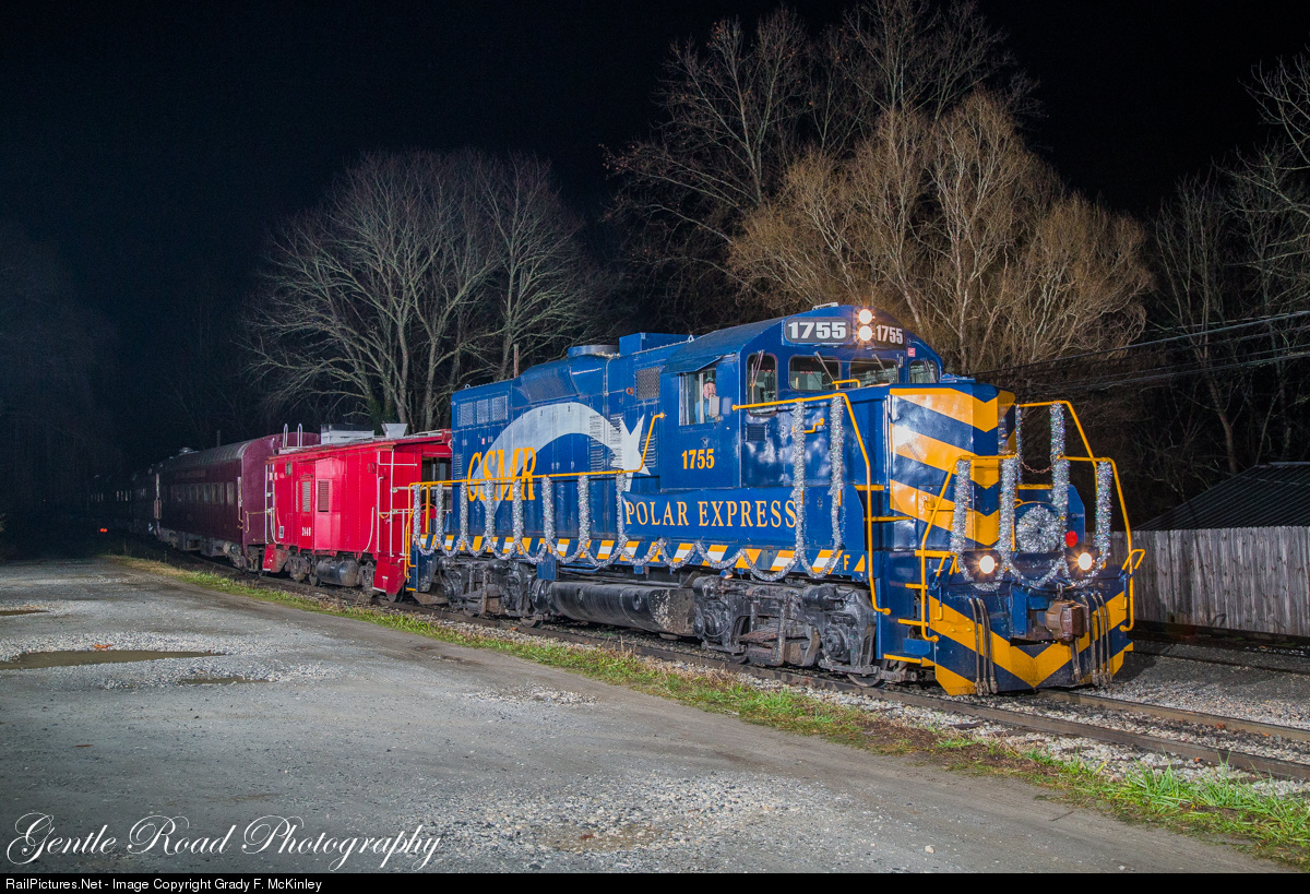 Great smoky mountains railroad polar express Join us on this holiday season train ride for kids that is complete with warm cocoa, Christmas spirit, and an exclusive visit from Santa Claus himself. This train ride is sure to create a .