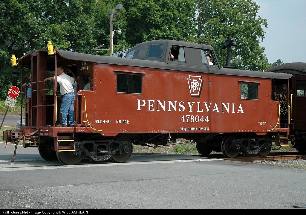 Pennsylvania, USA. train,trains,railroad,rail,photos,pictures,photographs,P...
