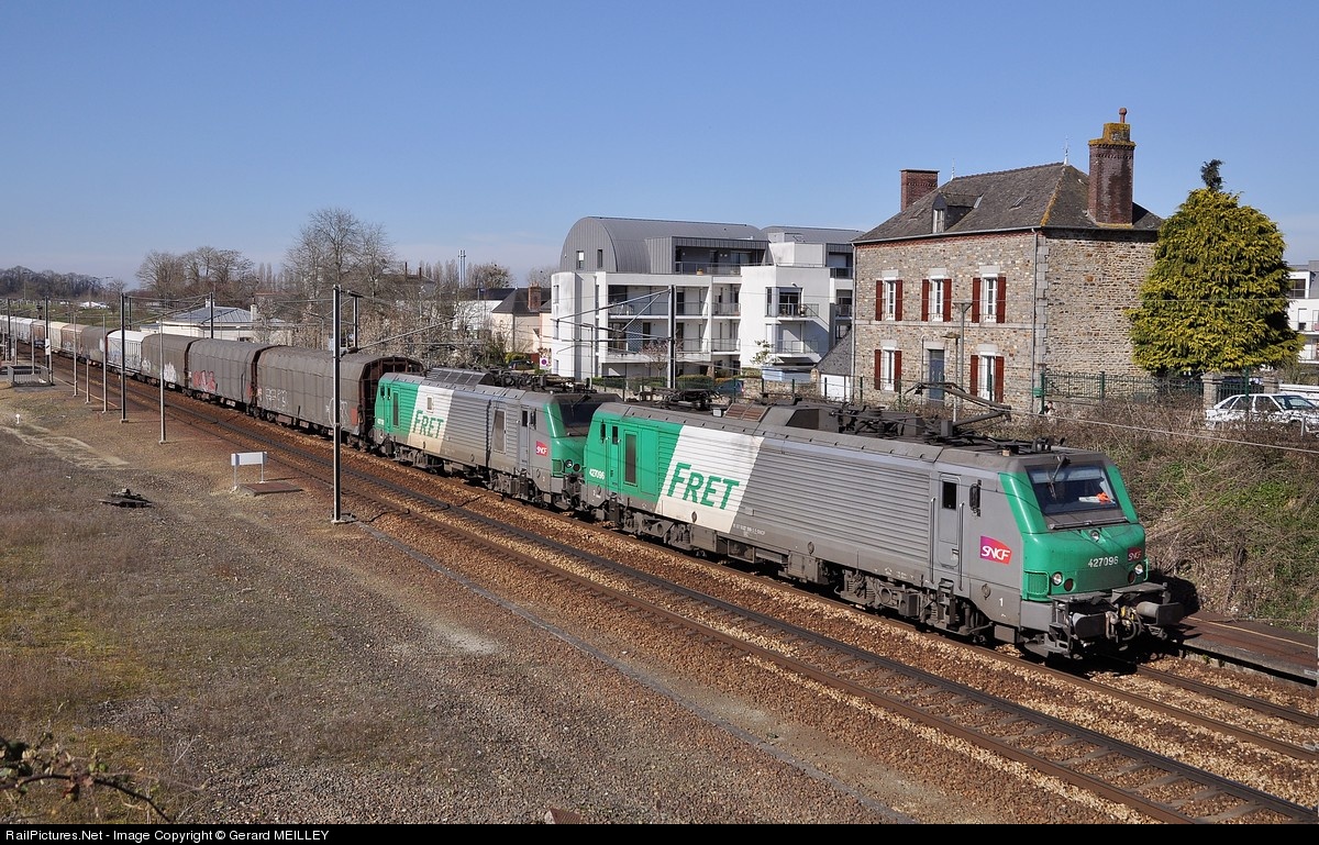 Sncf chateaubourg vitré