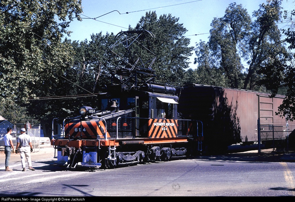 7258-1178658000-jpg