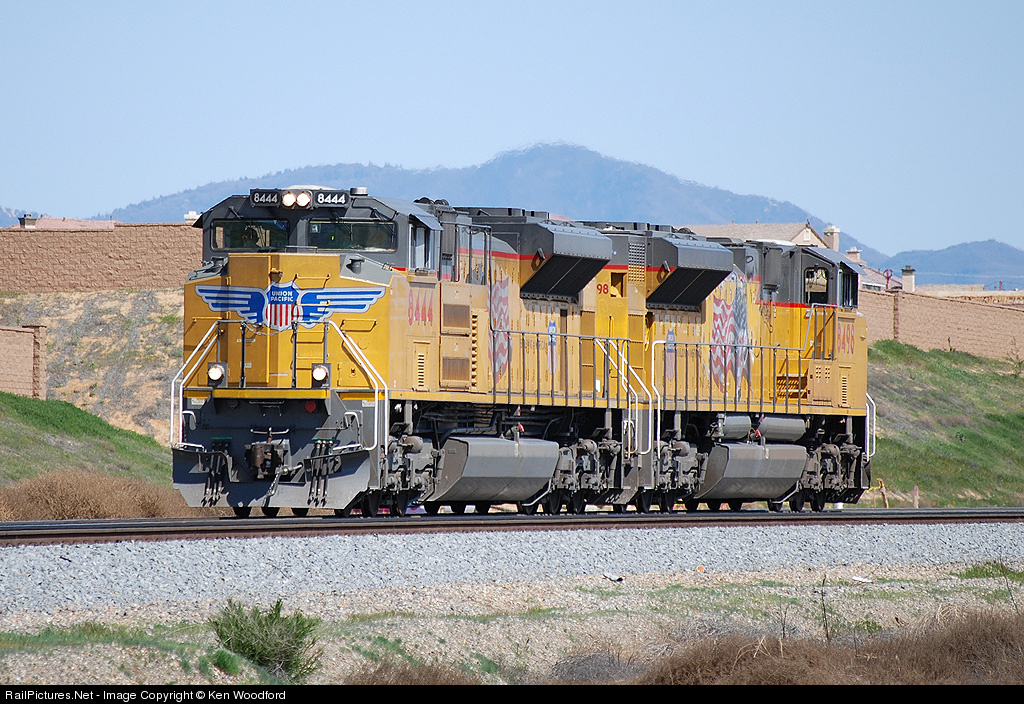 徳利 トヨタ ランドクルーザー70 4.2 ZX FRPトップ ディーゼル 4WD