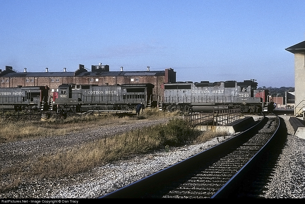 4478-1295317472-jpg