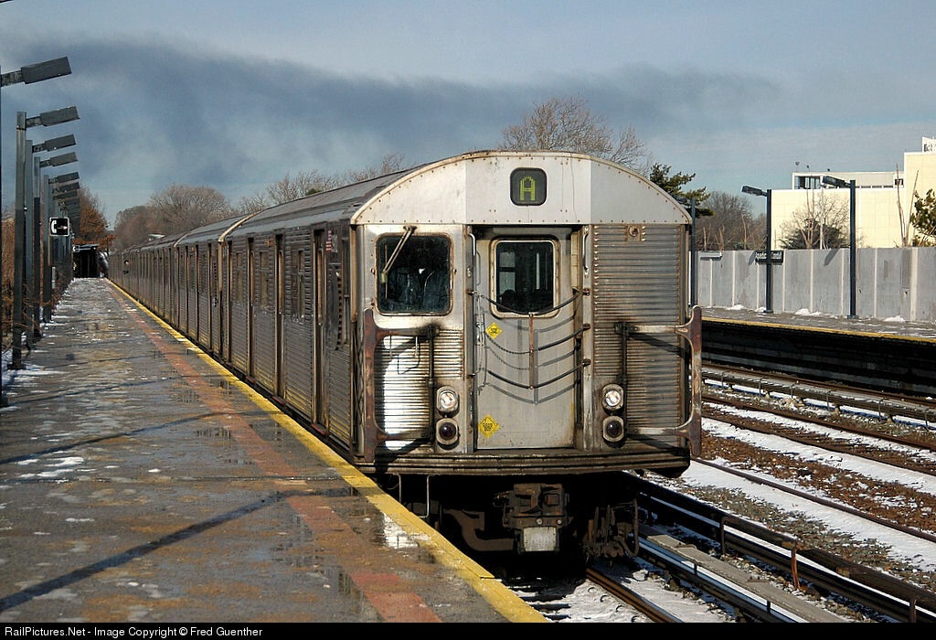 Railpictures Net Photo Mta New York City Transit Budd R32 At