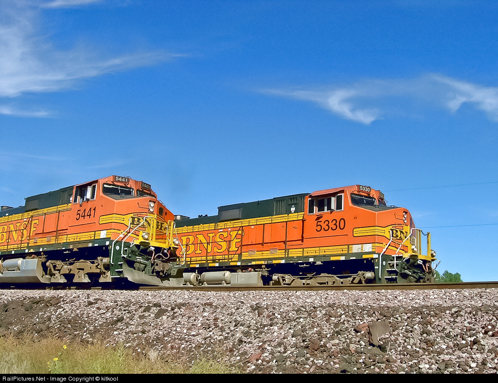 2826-1304911578-jpg