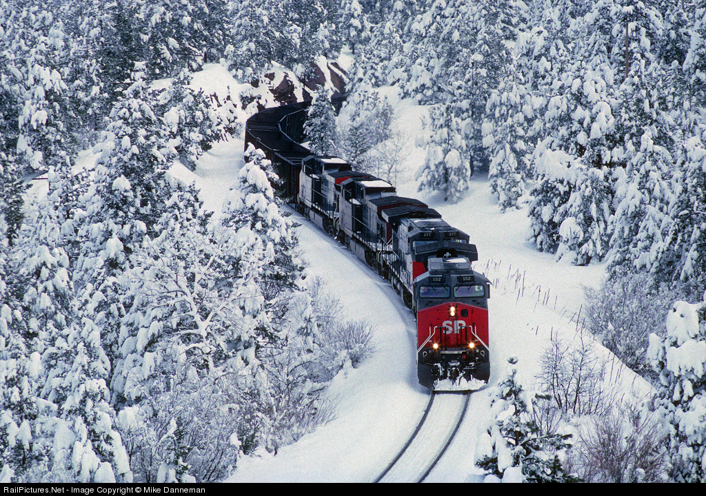 поезд зимой. поезд зимой. «тихоокеанская железная дорога» 1960 фогель. поезд в снегу. швейцария зимой поезд.
