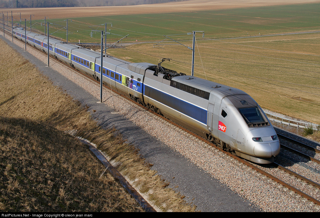 Поезд tgv франция