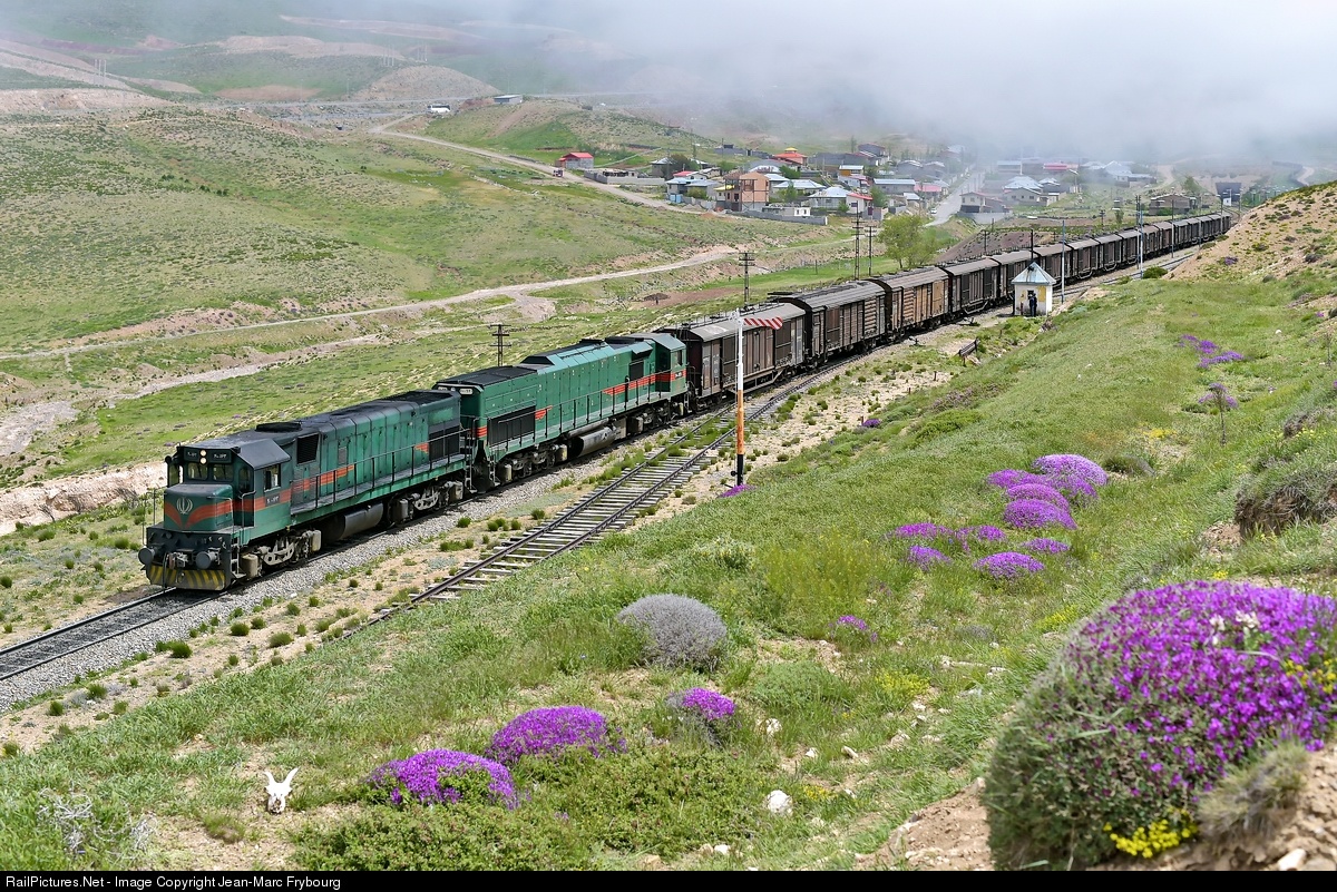 туркменистан локомотивы. тепловоз 2тэ10л. железная дорога туркменистан иран. узбекистон темир йуллари. ж/д туркменистан - казахстан-китай.