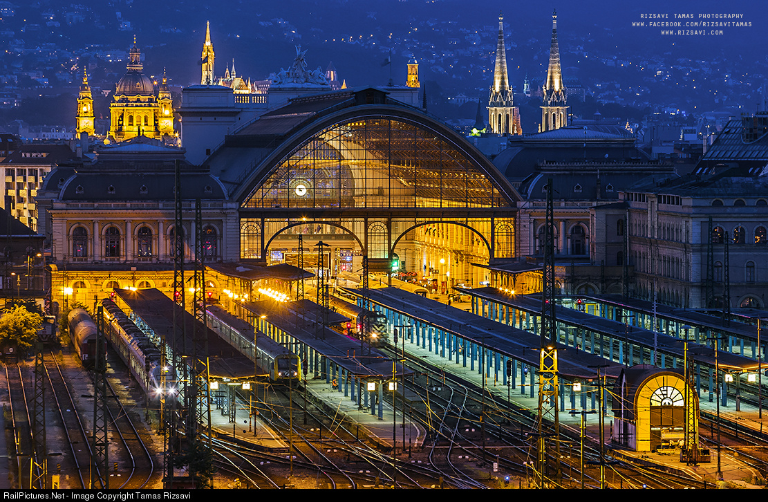 Budapest Backpage