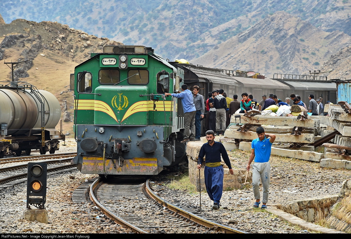 железные дороги ирана. железная дорога иран афганистан. иран железнодорожные пути на карте. железная дорога иран колея. железная дорога хаф иран герат афганистан.
