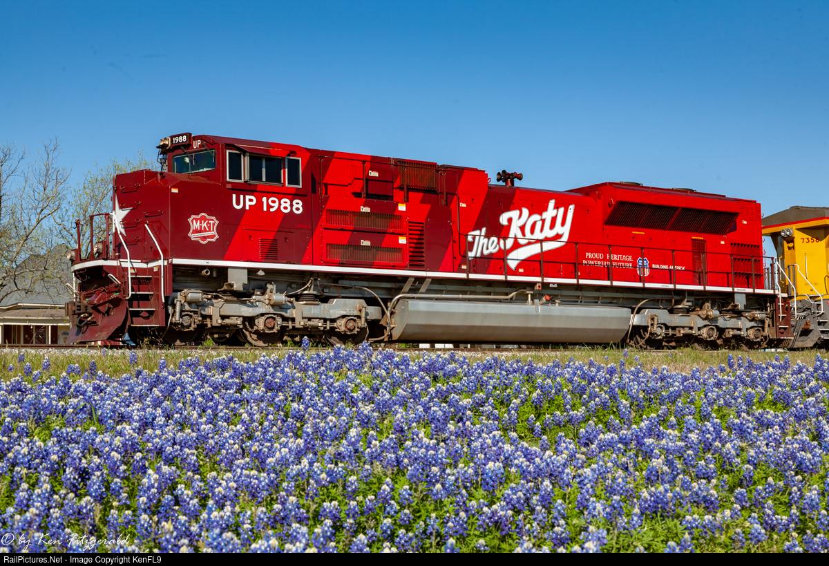 RailPictures.Net Photo: UP 1988 Union Pacific EMD SD70ACe at