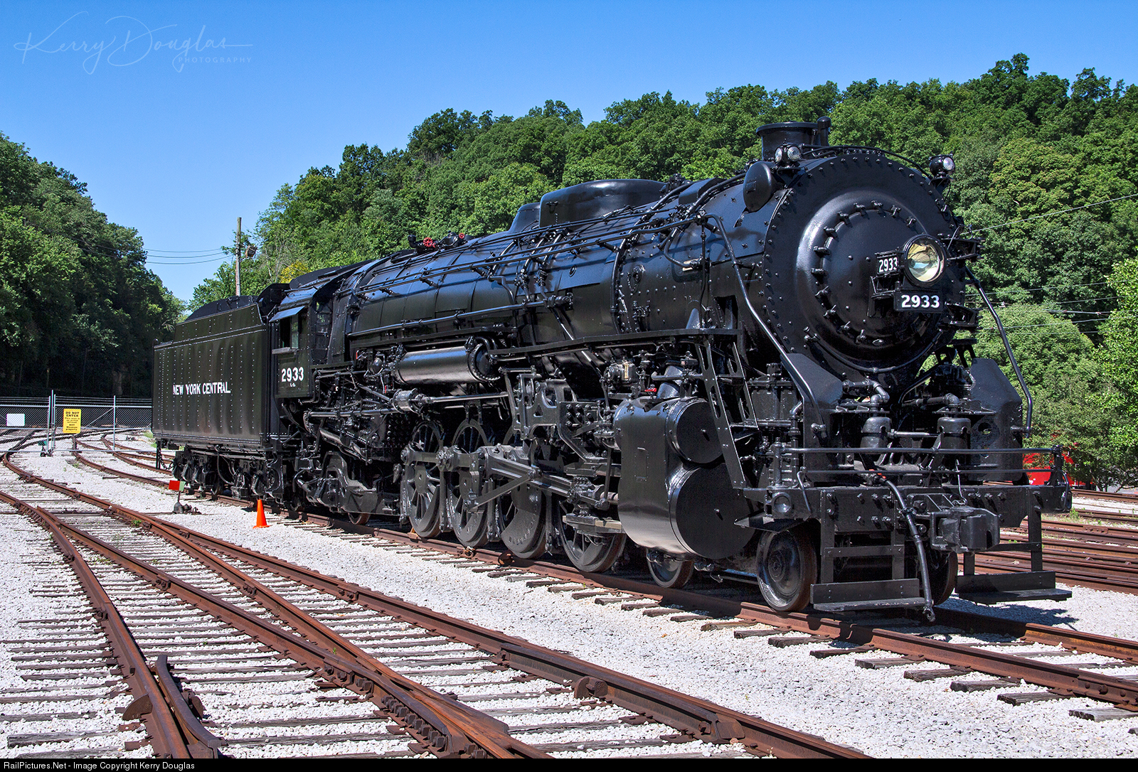 RailPictures.Net Photo: NYC 2933 New York Central Steam 4-8
