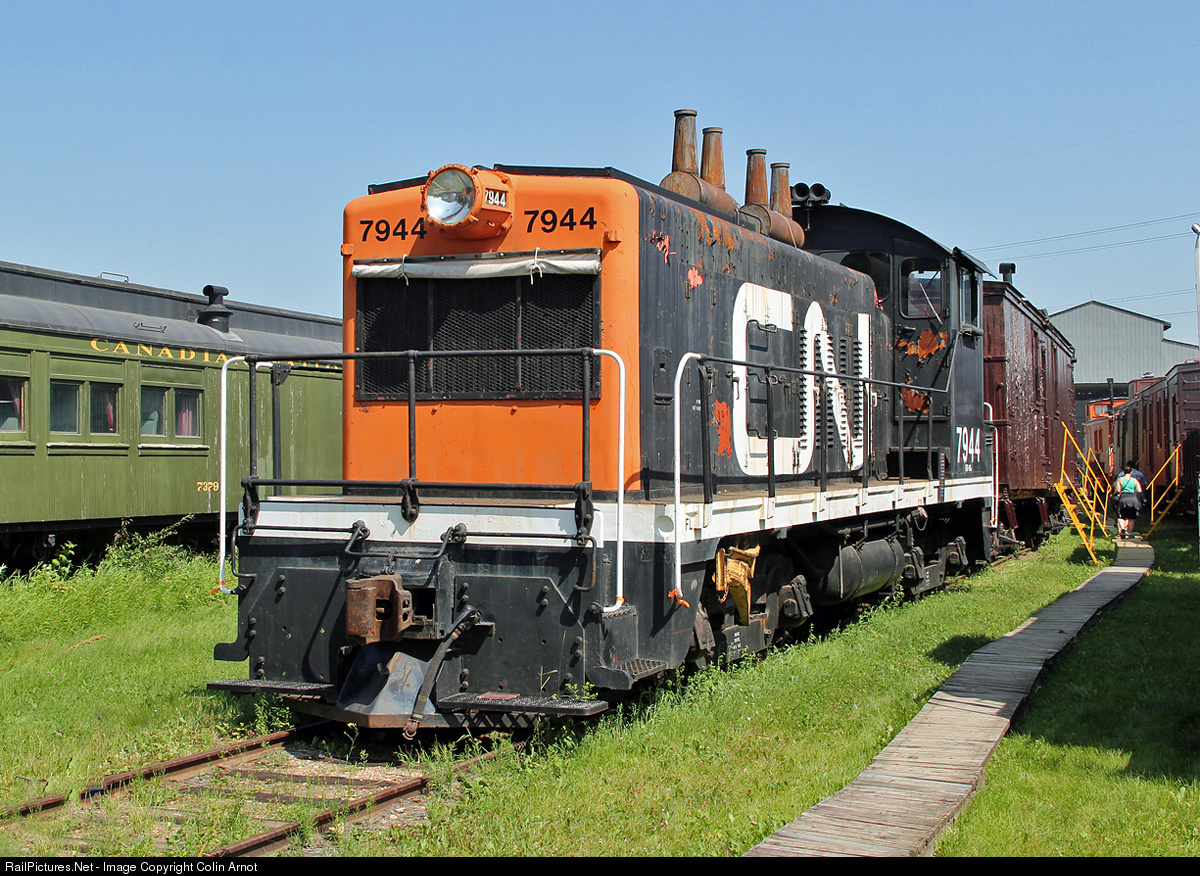 https://www.railpictures.net/images/d2/2/2/5/7225.1407090736.jpg