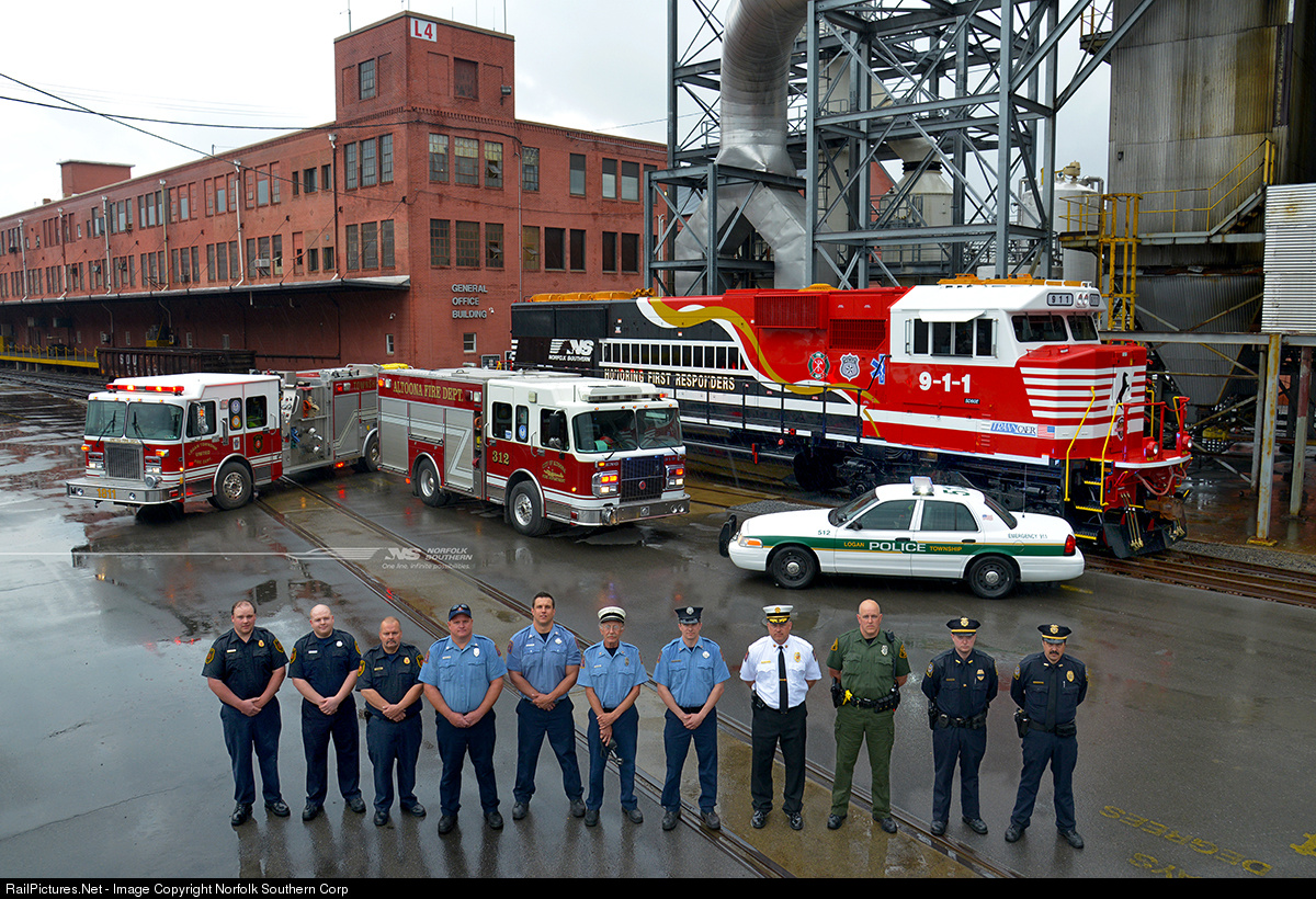 Real Time 911 >> 6232.1431054529.jpg Real Time 911 >> 6232.1431054529.jpg