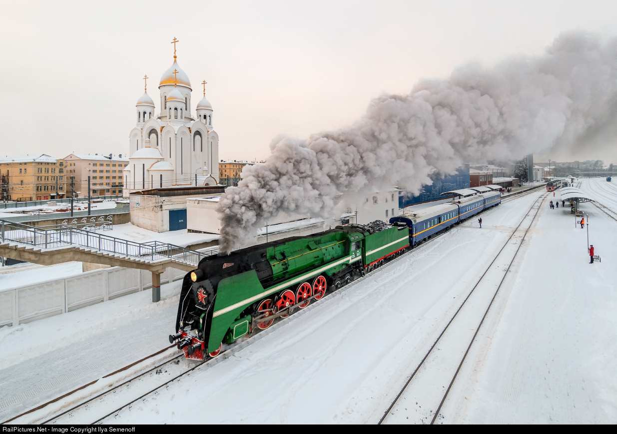 Поезд савино иваново. Ретро поезд Иваново. Паровоз ретро поезд Бологое. Ретропоезд Селигер зимой. Паровоз Иваново Шуя.