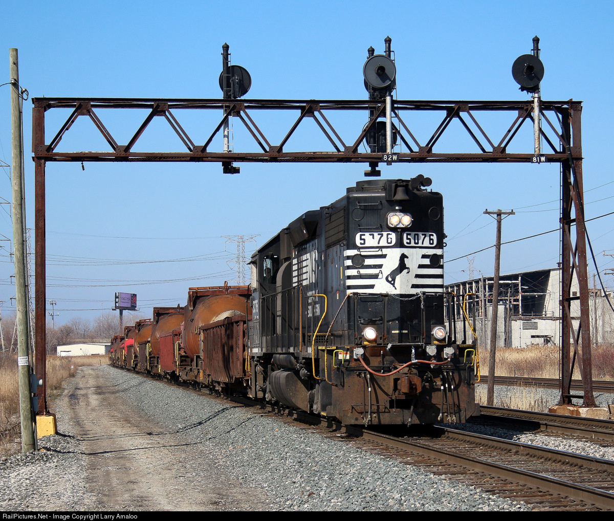 Railpictures Net Photo Ns 5076 Norfolk Southern Emd Gp38 2 At Calumet City Illinois By Larry Amaloo