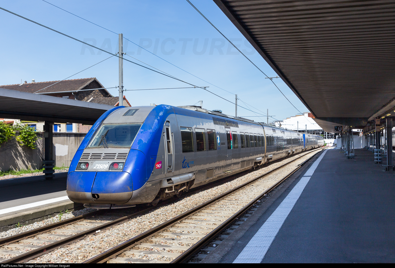 z4002020