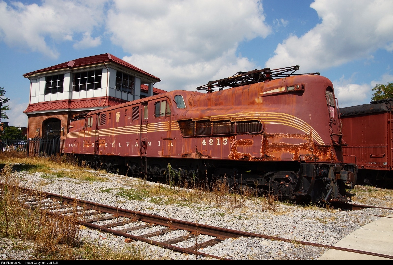 R-1ページ Kawasaki Motorcycle 1996 OEM Parts Diagram for Fuel Tank