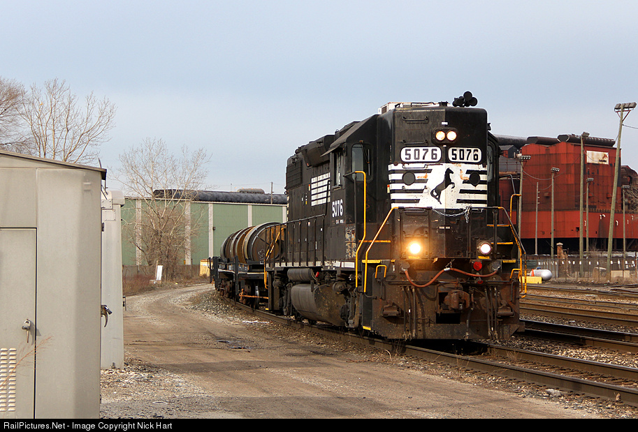 Railpictures Net Photo Ns 5076 Norfolk Southern Emd Gp38 2 At East Chicago Indiana By Nick Hart