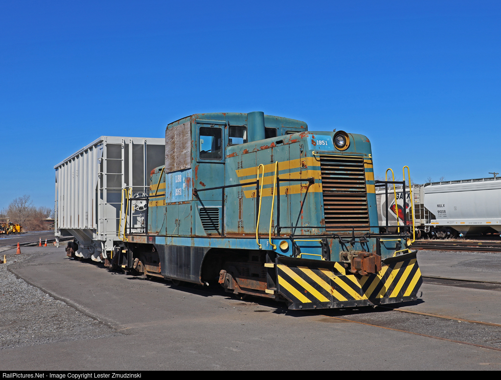 Lowell LRND-44FV File:2019-america-the-beautiful-quarters-coin-lowell-massachusetts