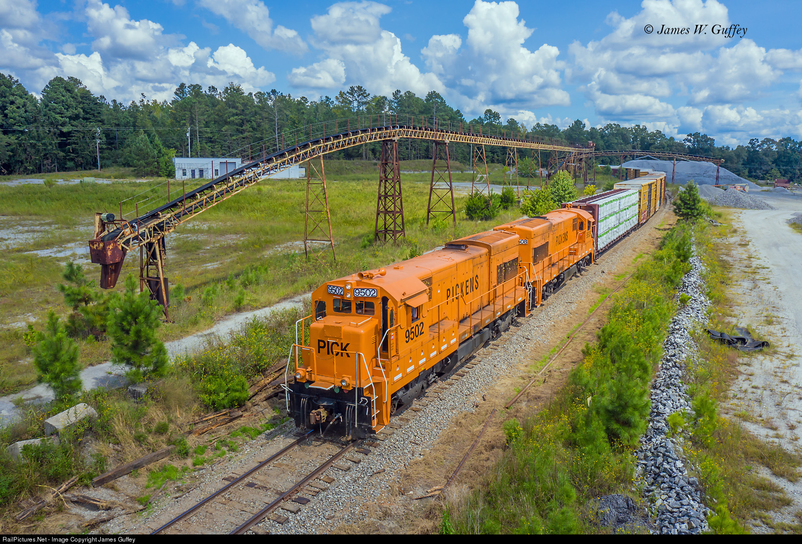 How to get a job for the railroad