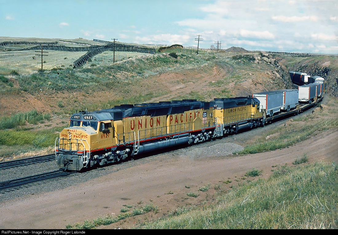 ★D★ RailPictures.Net Photo: UP 6927 Union Pacific EMD DDA40X at