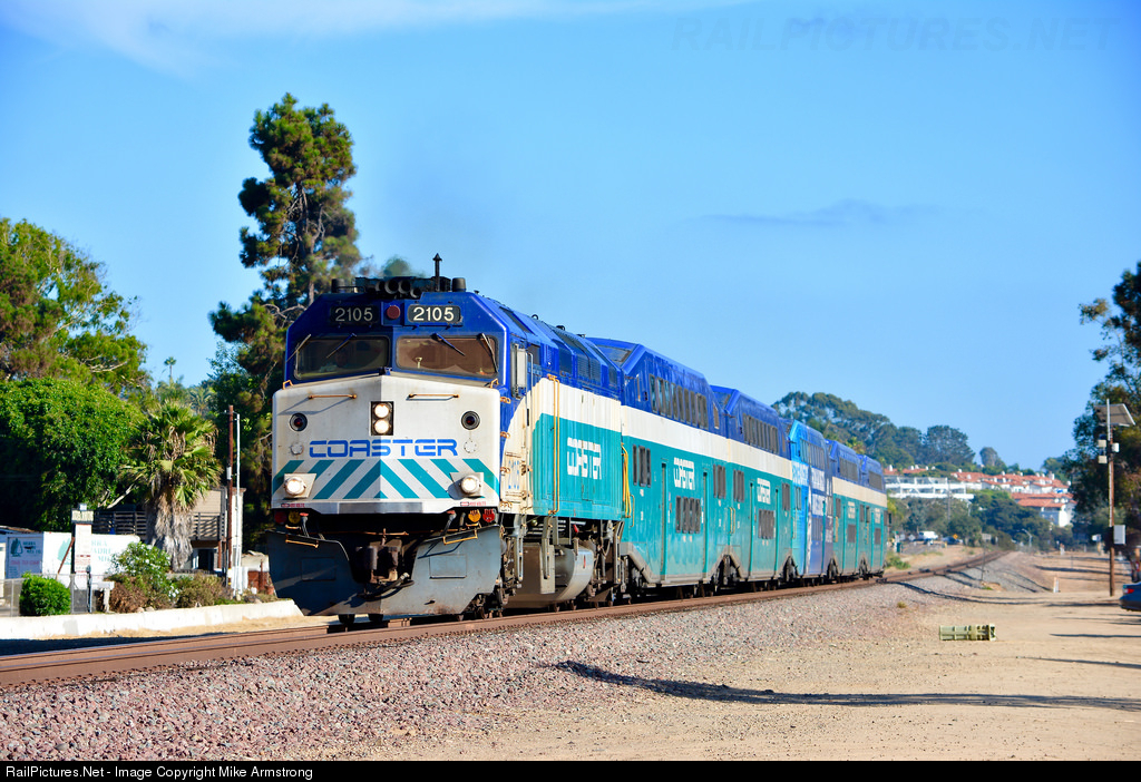 Photo: SDNX 2105 Coaster MK F40PHM-2C at