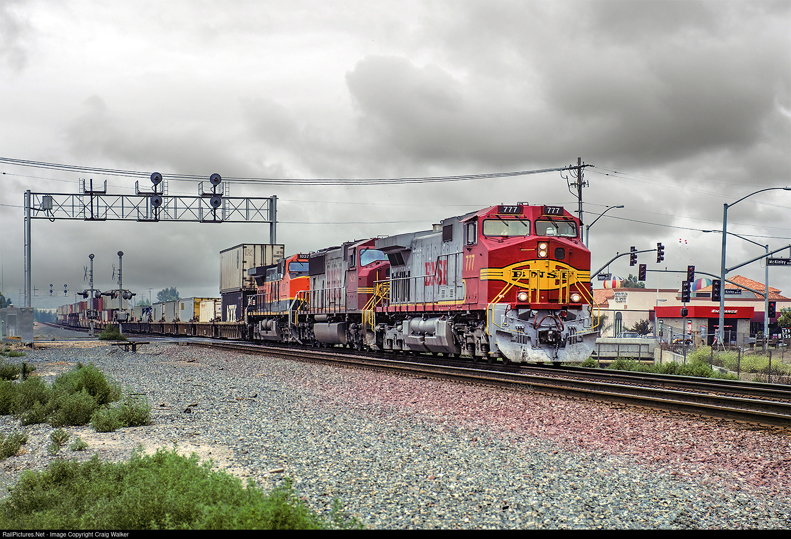 RailPictures.Net Photo: BNSF 777 BNSF Railway GE C44-9W