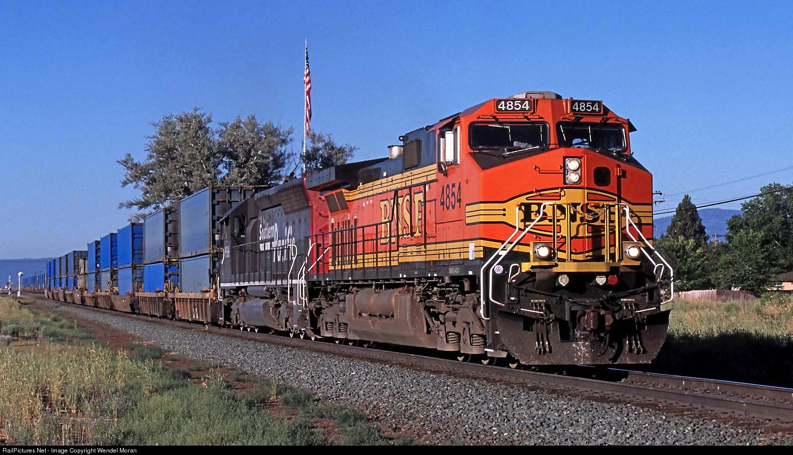 7887-1594823597-jpg