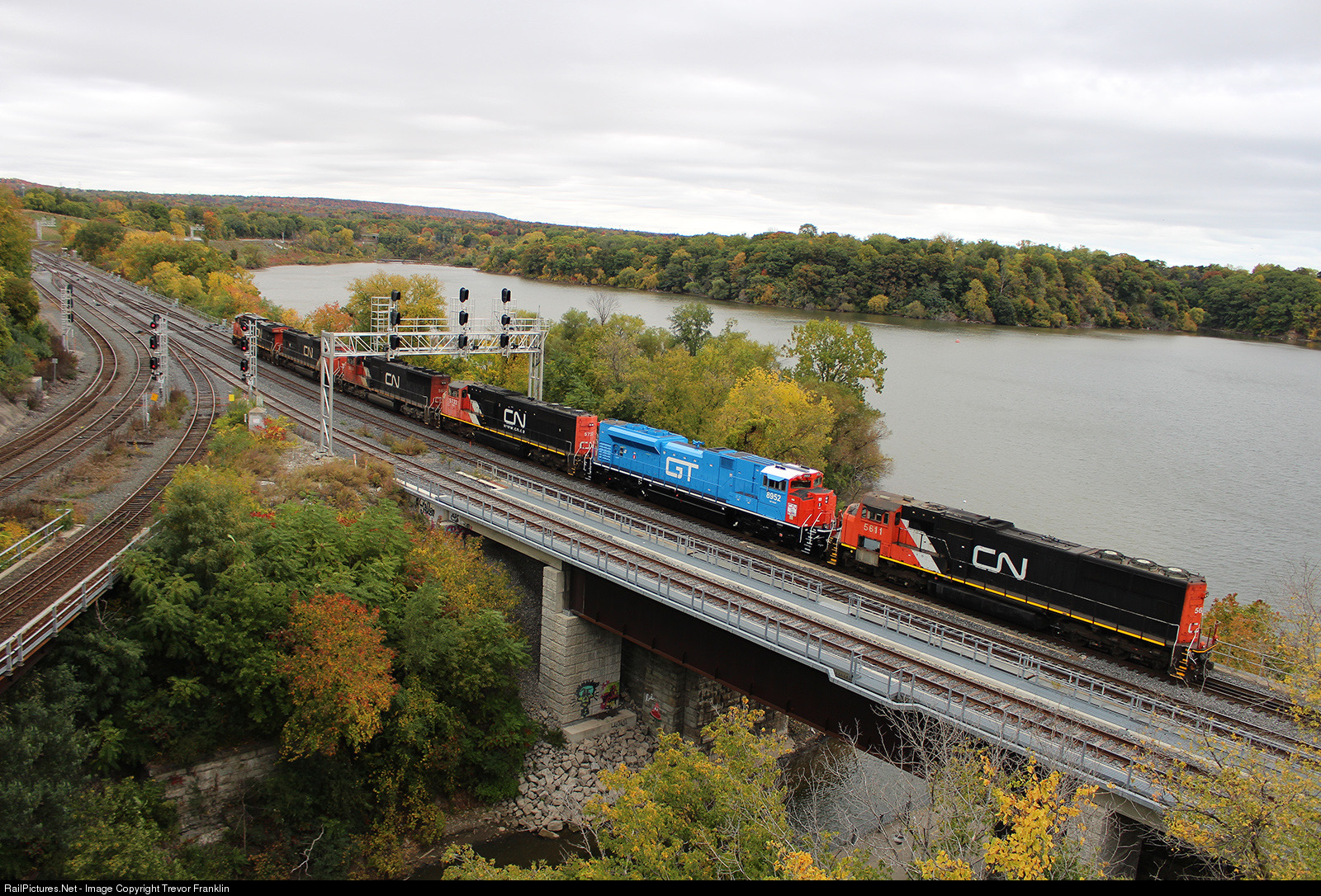 cn 8952