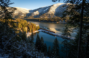 Current Photo of the Week Thumbnail