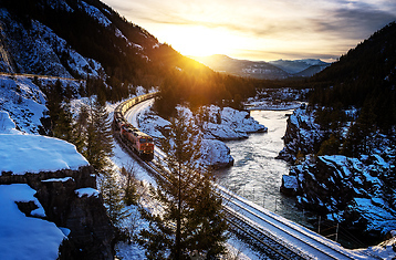 Current Photo of the Week Thumbnail